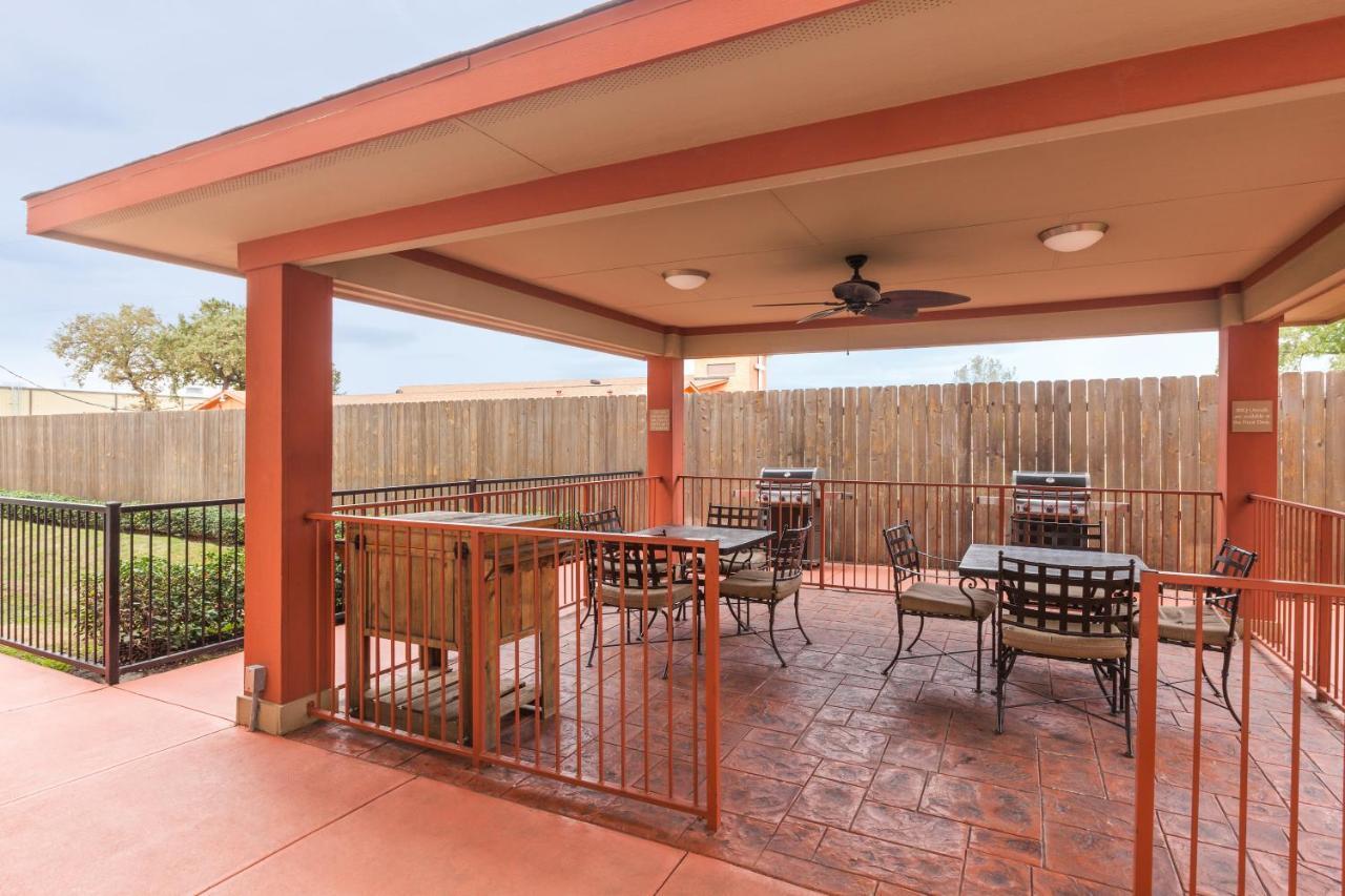 Candlewood I-10 East By Ihg Hotel Houston
