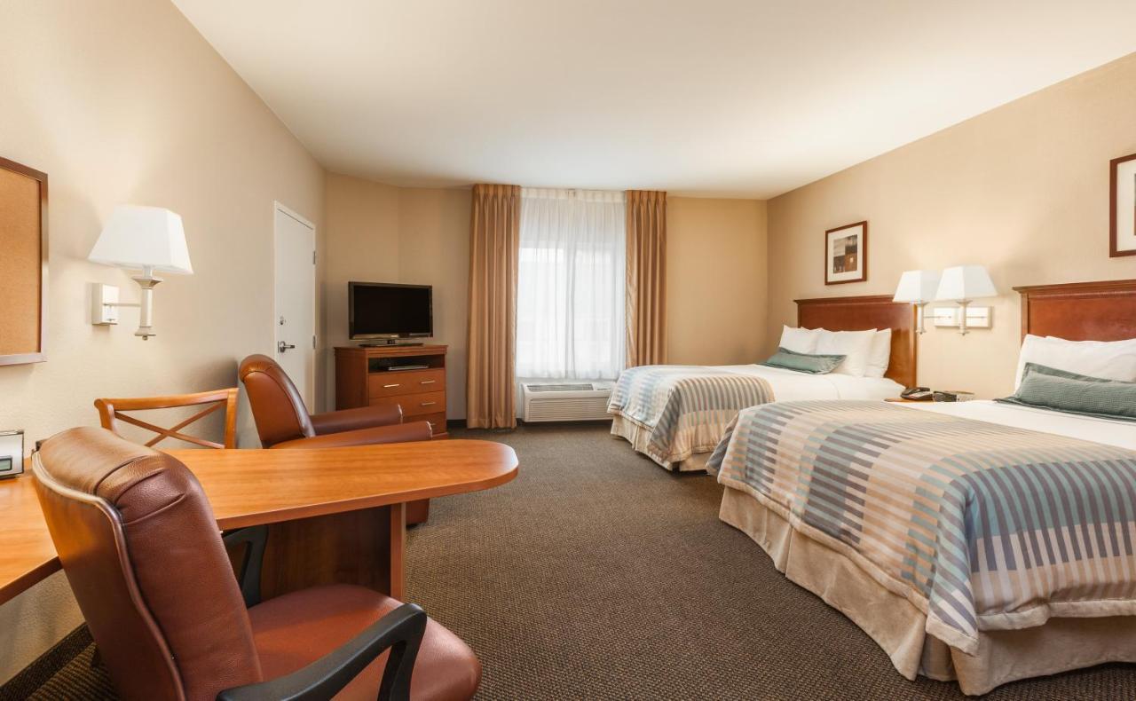 Candlewood I-10 East By Ihg Hotel
